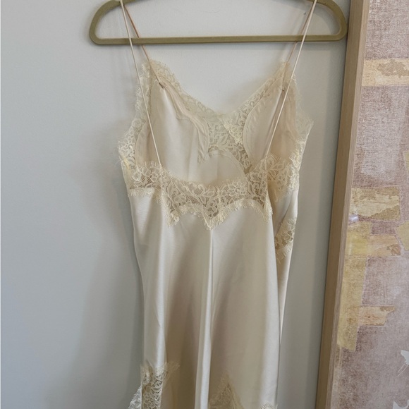 Zara ZW COLLECTION ASYMMETRIC LACE DRESS cream - Picture 7 of 7